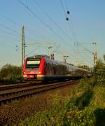 S5/S8 nach Mnchengladbach gefhrt vom 422 068-7 in Kleinenbroich.