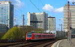 Am 16.04.2016 fährt 422 507-4 als S 3 nach Hattingen Mitte aus dem Essener Hauptbahnhof aus