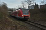 S3 nach Oberhausen bei der Einfahrt in Hattingen Ruhr.