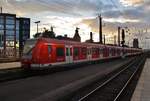 423 770-8 fährt am 3.7.2017 zusammen mit 423 263-3 als Leerzug aus dem Kölner Hauptbahnhof aus.