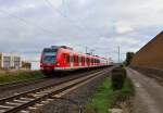 An der Spitze einer S11 nach Düsseldorf Flughafen ist der 423 295-5 bei der Anfahrt auf den Haltepunkt Allerheiligen zusehen.