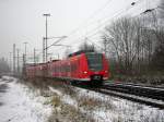 424 022 durchfhrt die Verbindungskurve in Lehrte