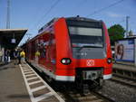 Am 13.05.2017 erreichte 425 146 mit 426 032 als RB 58107 nach Treuchtlingen den Bahnhof Ansbach.
