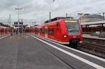 Am 04.10.2017 verlässt eine S1 nach Osterburken den Hauptbahnhof Mannheim in Richtung Heidelberg.