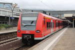 Am 25.10.2017 steht RE12053 nach Heilbronn im Hauptbahnhof Heidelberg.