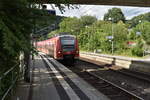 425 308-4 als RE nach Stuttgart Hbf bei der Durchfahrt in Neckargerach.23.6.2018 