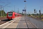 425 012-2 der S-Bahn Mittelelbe (DB Regio Südost) als S 39025 (S1) von Wittenberge nach Schönebeck-Bad Salzelmen erreicht Magdeburg Hbf auf Gleis 8.