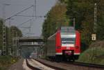 425 079-1 als RB11070 nach Duisburg am Km 25.8 kurz vor dem Esig des Bahnhofs Geilenkirchen, 28.4.10