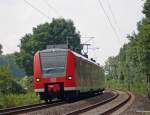 425 577-4 als RB11064 aus Aachen nach Duisburg am B Km 25.198, 30.7.10