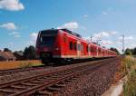 Eine RE 8 Zug fhrt der 425 099-9 von Koblenz nach Mnchengladbach Hbf am Sonntagvormittag den 10.6.2012.