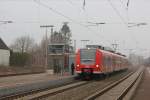 425 581-6 wartet am 04.01.2013 in Greven auf die Weiterfahrt nach Mnster.