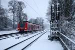 Die Rhein Niers Bahn (RB33) aus Aachen-Hbf nach Mönchengladbach-Hbf und kommt aus Richtung Aachen-West,Laurensberg,Richterich, und hält in Kohlscheid und fährt in Richtung