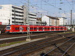 Am 08.08.2016 fuhr 425 145 als RB 58099 nach Kitzingen in Würzburg Hbf aus.