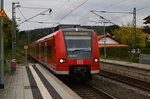 RE 3 nach Mannheim bei der Durchfahrt in Neckargerach.