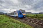 Cantus 427 001 der Linie R5 ist am 04.10.2017 in Richtung KasselHbf.