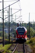 Am 21.08.2009 um 17.31 Uhr  luft der ET 429 nach Binz, aus Stralsund  Hbf kommend, in den Bahnhof Stralsund Rgendamm ein.