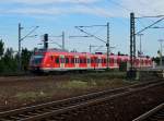 Hier verlässt der 430 104 gerade den Bahnhof Gross-Gerau Dornberg als S7 nach Frankfurt Hbf.