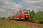 Auf Dienstfahrt befand sich DB Regio 442 136-8, als der Triebzug am 26.05.2017 durch die Berliner Wuhlheide fuhr (Standort öffentlich zugänglich)