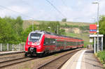 Bevor es zum Dampfspektakel ging, hier 1 Bild von ( Hamsterbäckchen) 442 206 der auf der Relation Wittlich - Perl unterwegs war. 01.05.2018 in Wehr an der Mosel.