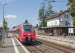 Der  S-Bahn-Ausbau  im Sommer 2010 fiel in Buttenheim besonders bescheiden aus, es wurden nur die beiden Außenbahnsteige erhöht.