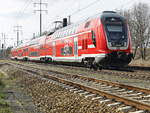 445 010 als RE 5 nach Elsterwerder mit 445 005 als Schubteil am 24.