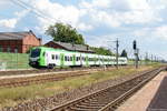 429 003-1 auf einer Testfahrt in Großwudicke und fuhr weiter in Richtung Stendal am 08.08.2019. Es wurden 41 Flirt 3 XL bei Stadler bestellt und sie sollen ab Dezember 2019 bei der S-Bahn Rhein-Ruhr und auf den nordrhein-westfälischen Regionalbahnlinien RB 32, RB 40 und RE 49 zum Einsatz kommen.