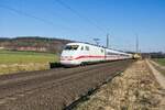 ICE 401 590-5 ist am 23.03.2022 bei Kerzell in Richtung Frankfurt/M. unterwegs.