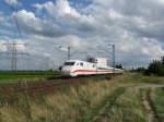 Ein ICE70 von Zrch HB nach Hamburg-Altona.Am 09.08.08 bei der durchfahrt in Lampertheim.