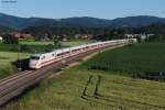 401 088-0 Hildesheim als ICE 272 (Interlaken-Hamburg) mit etwa 25 Minuten Versptung bei Kollmarsreute. Aufgenommen am 22.06.2012.