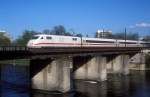 401 008  alte Donaubrücke in Ulm  24.04.01