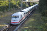 402 042-6 Quedlingburg als ICE 1049(Köln-Binz)bei der Durchfahrt in Rostock-Kassebohm.08.09.2018 