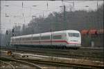 402 036  Jterbog  durchfhrt das Ruhrgebiet auf seiner Reise als ICE 847 von Dsseldorf Hbf nach Berlin Ostbahnhof und wird gleich den Bochumer Hbf erreichen. (24.02.2008)
