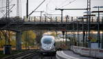 Der ICE3 aus Brüssel-Süd-Frankfurt am Main und kommt durch den Stolberger-Hbf(Rheinland) aus Richtung Aachen-Hbf und fährt in Richtung Köln.