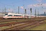 403 522-6 (Tz 322  Solingen ) und 403 554-9 (Tz 354  Mittenwald ) als ICE 102 (Linie 43) von Basel SBB (CH) nach Hannover Hbf verlassen den Bahnhof Basel Bad Bf (CH) auf Gleis 4.