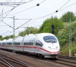 Ein ICE3 der baureihe 403 durchfhrt Dsseldorf-Unterrath auf seinem Weg nach Mnchen ber Kln, Frankfurt, Stuttgart u. Ulm.