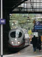 ICE 4607  Hannover  macht Halt im HBF Aachen auf seiner Fahrt von Bruxelles-Midi nach Frankfurt.