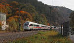 Am 18.10.2017 werden 411 062-3  Vaihingen an der Enz  und 411 019-3  Meißen  als ICE 1510 (München Hbf - Berlin Gesundbrunnen) in wenigen Minuten Saalfeld (Saale) durchfahren.