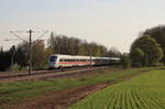 Bei Kilometer 119,6 der Thüringer Bahn konnte ich zwei ICE-T-EInheiten auf dem Wag nach Frankfurt(Main)/Wiesbaden festhalten.

Ingersleben, 19. April 2018