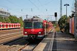 Einfahrt am 25.08.2015 von 420 974-8 als S20 (Höllriegelskreuth - Pasing) in München Heimeranplatz.