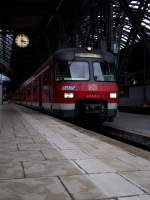 ET 420 322-0 als S2 nach Hofheim (Taunus) am 03.11.11 in Frankfurt am Main Hbf 