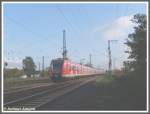Ein Vollzug der Linie S2 fuhr am 17.10.2008 mit 423 396 und 423 412 in Richtung Niedernhausen, aufgenommen zwischen den Bahnhfen Frankfurt am Main-Hchst und Frankfurt am Main-Farbwerke.