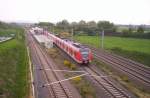 Am 02.05.2005 fuhr 423 053 + 423 056 auf der Fahrt von AU(Sieg) nach Dren in der Vorletzten Haltestation ein, Merzenich.