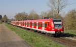 Bestens gepflegt präsentierte sich der Plochinger 423 846 am 28. März 2014 bei Wernau am Neckar. Gemeinsam mit einem weiteren 423 ist der Triebzug als S7121 (Kirchheim [T] - Herrenberg) unterwegs.
