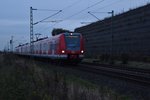 423 753 als S11 nach Düsseldorf Flughafen Terminalbahnhof unterwegs.