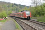 Wegen Bauarbeiten zwischen Binau und Neckarelz fahren alle Züge durch Neckargerach auf Gleis Zwei.
