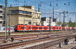 425 255-7 fährt als S2 38238 (Mosbach-Neckarelz - Schifferstadt) in Mannheim Hbf ein.
Aufgenommen am 20.4.2017.