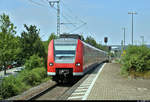 425 313-4 und 425 806-7 von DB Regio Baden-Württemberg, im Dienste von Abellio Rail Baden-Württemberg, als RB 19519 (RB17a) von Pforzheim Hbf bzw. RE 19619 (RB17b) von Bruchsal nach Stuttgart Hbf erreichen den Bahnhof Vaihingen(Enz) auf Gleis 1.
[26.7.2019 | 13:37 Uhr]