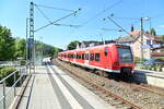 Nachschuß auf den 425 212 alias Kaiserslautern der hier in Auerbach bei Mosbach durch das Elztal als S1 nach Kaiserslautern unterwegs ist. 9.8.2022