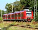 425 058/558 als 11077(RB33) von Duisburg nach Aachen Hbf bei der durchfahrt vom alten Gbf von Hckelhoven-Baal. 21.09.07