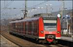 425 529/029 verlsst als RB42 (RB 20233)  HAARD-Bahn  den Haltepunkt Recklinghausen-Sd. (30.12.2008)

